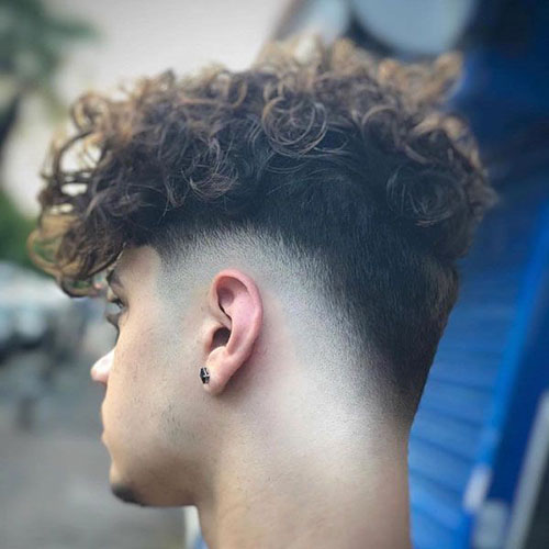 Curly Hairstyles For Men 2020